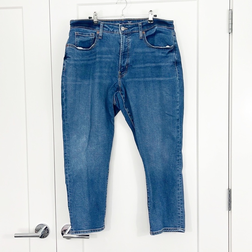 Old Navy Size 16 Petite Light Wash Blue High Rise O.G. Straight Curvy Jeans